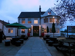 Ferry Boat Inn