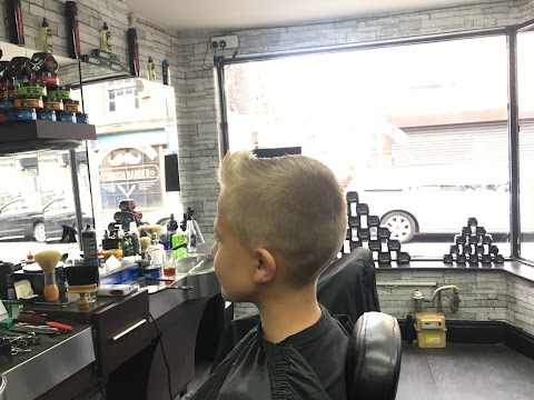 Traditional Kurdish barber shop