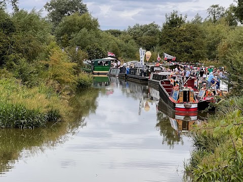 Tiddenfoot Waterside Park