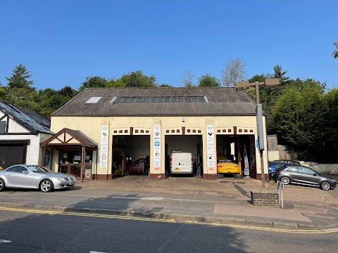 Castle Donington Service Centre