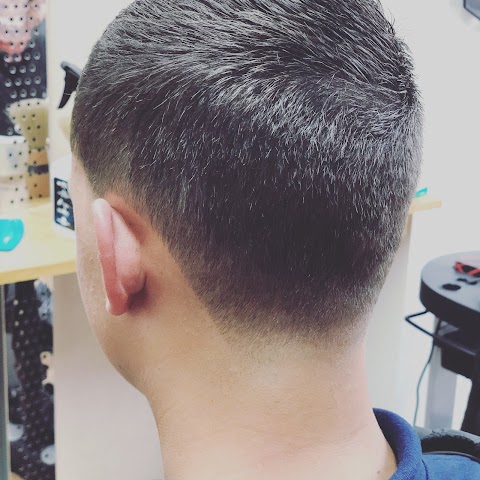 Baz's Barber