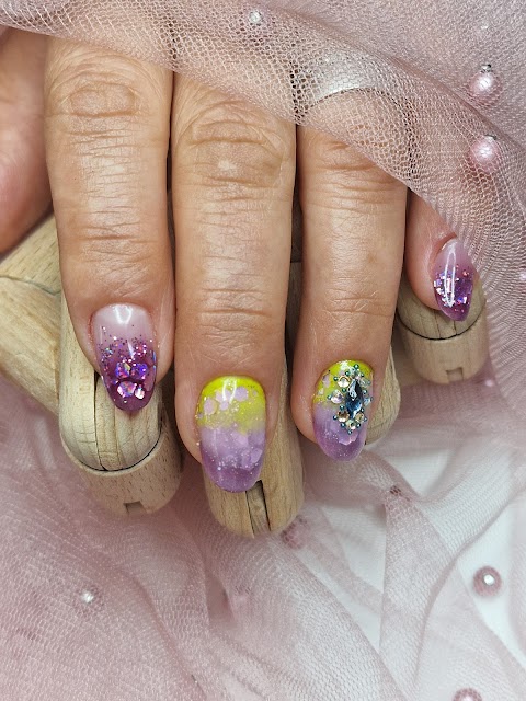 Nails art studio