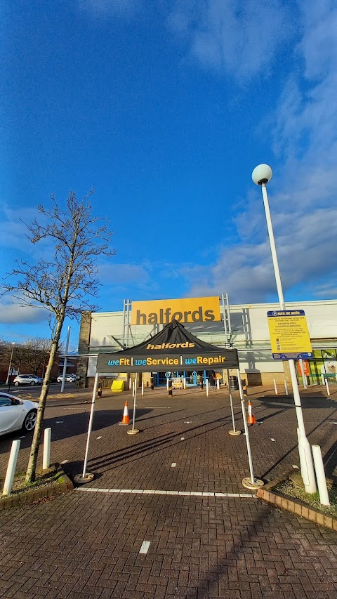 Halfords - Greenock