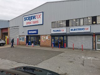 Screwfix Park Royal