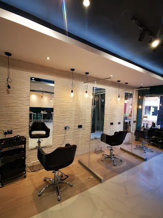 Hair master(Hair & Beauty) Salon