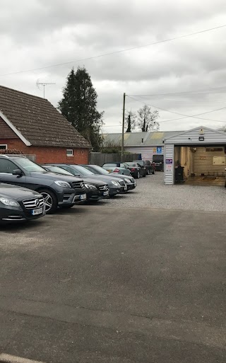 Bursledon Motors Ltd - Mercedes Benz Specialist