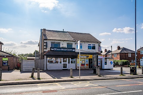 Wigan Road Chippy - English Fish & Chips