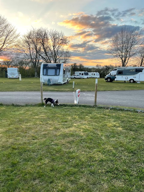 Winchester Morn Hill Caravan and Motorhome Club Campsite