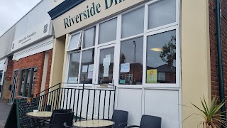 Riverside Diner