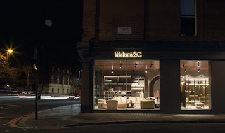 Molteni&C | Dada Flagship Store