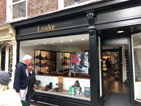 Loake Shoemakers