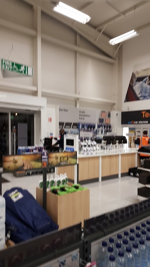 Halfords - Blanchardstown (Dublin)