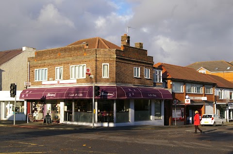 Heswall Post Office