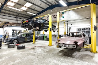 JCT600 Accident Repair Centre Bradford