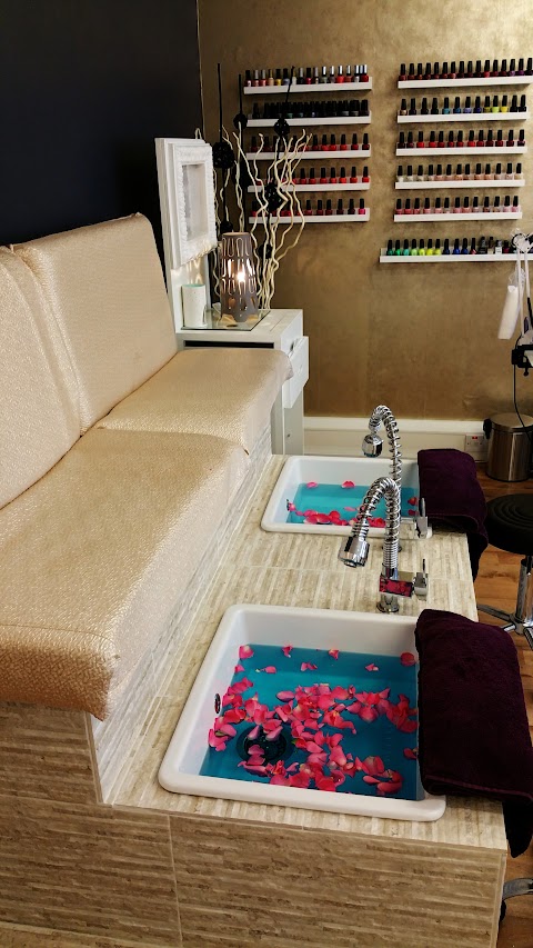 Colour Me Lush Nail Spa Gravesend