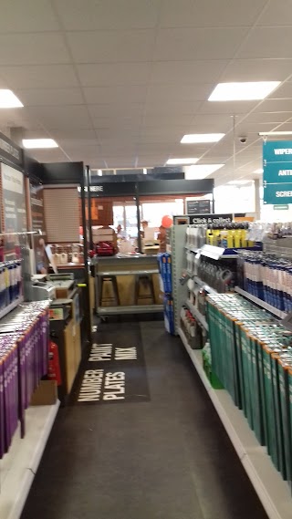 Halfords - Netherfield (Nottingham)