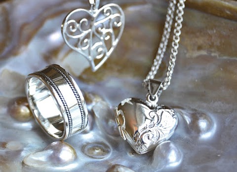 Photo of D'rondy Jewellers - 34-35 Hatton Garden, London EC1N 8DX, United Kingdom