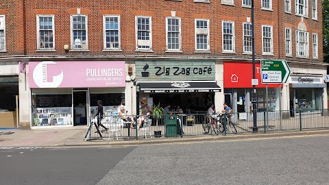 Zig Zag Cafe