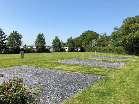 Manorwood Country Caravan Park