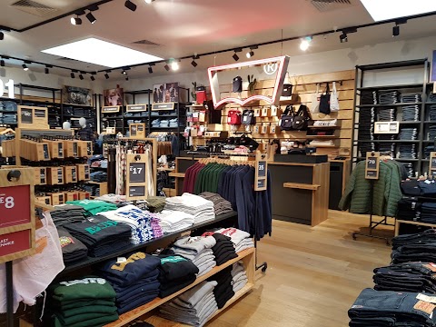 Levi's® Factory Outlet Portsmouth