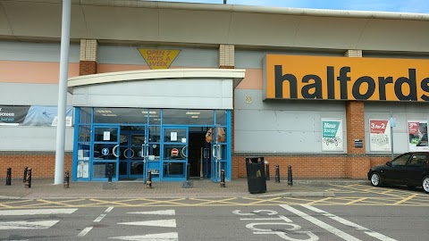 Halfords - Hayes