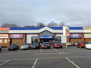 B&M Store