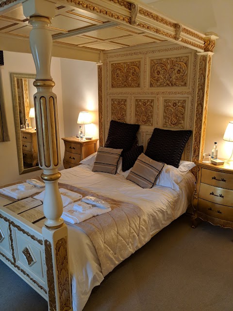 Bath Lodge Castle B&B