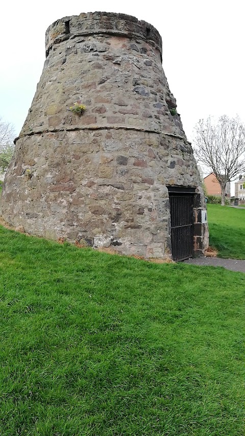 Lochend Park