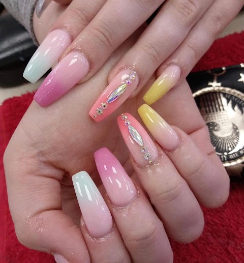 Magical Nails & Beauty