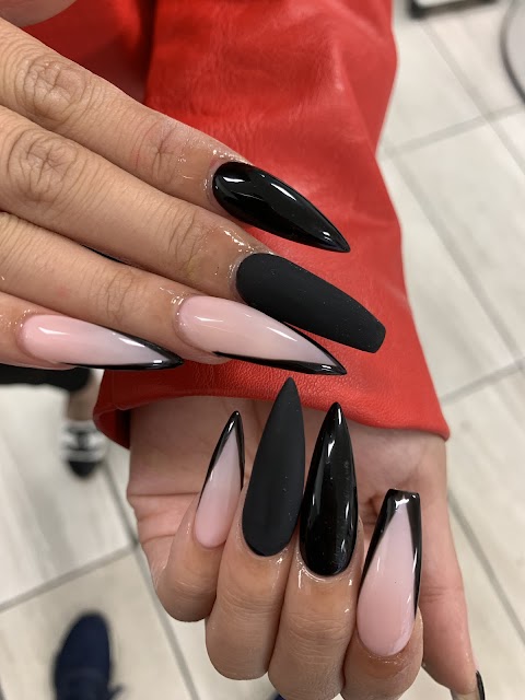 Tiffanie's Nails and Beauty