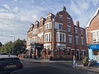 Kew Gardens Hotel