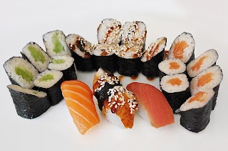 SIMPLE SUSHI