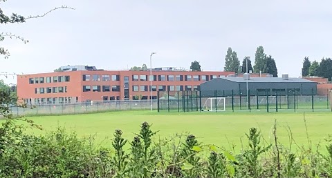 Nicholas Chamberlaine School