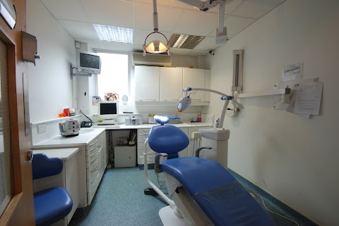 London Dental Studio