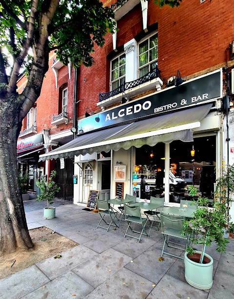 Alcedo Bistro & Bar