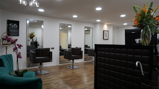 Raymond Bottone Hair Salon