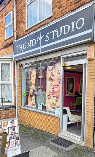 Trendy Studio