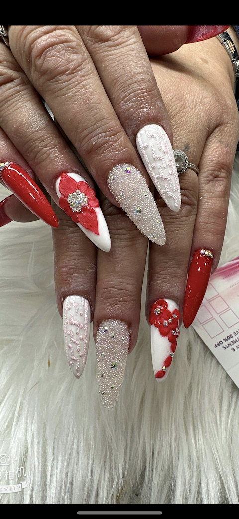 Diamond nails and spa bangor