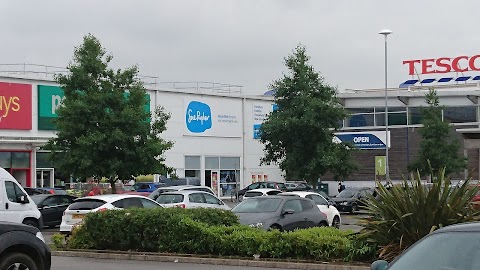 Sue Ryder