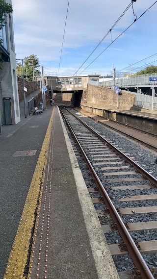 Sandycove railway station