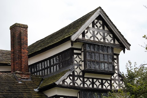 National Trust - Little Moreton Hall