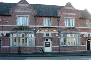 Gunmakers Arms