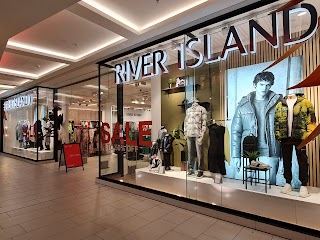 River Island