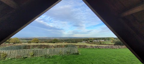 Ernest's Retreat Glamping Site (Static Caravan Park)