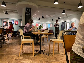 Waterstones Jermyn Street Cafe