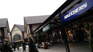 SKECHERS Factory Outlet