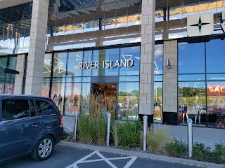 River Island