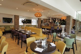 Aqua Bar & Grill - Petts Wood