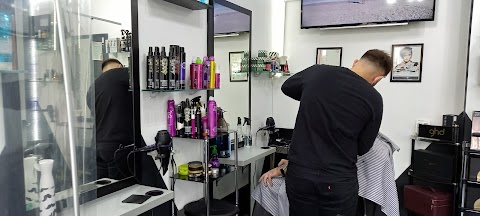 Giovanni hairdressers and barbers