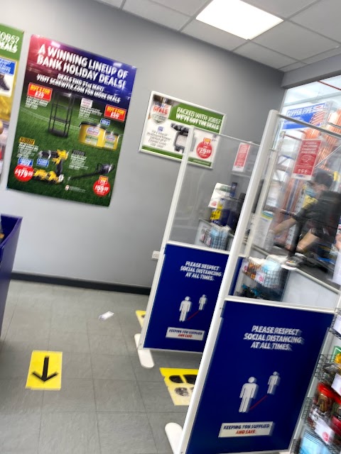 Screwfix Chippenham